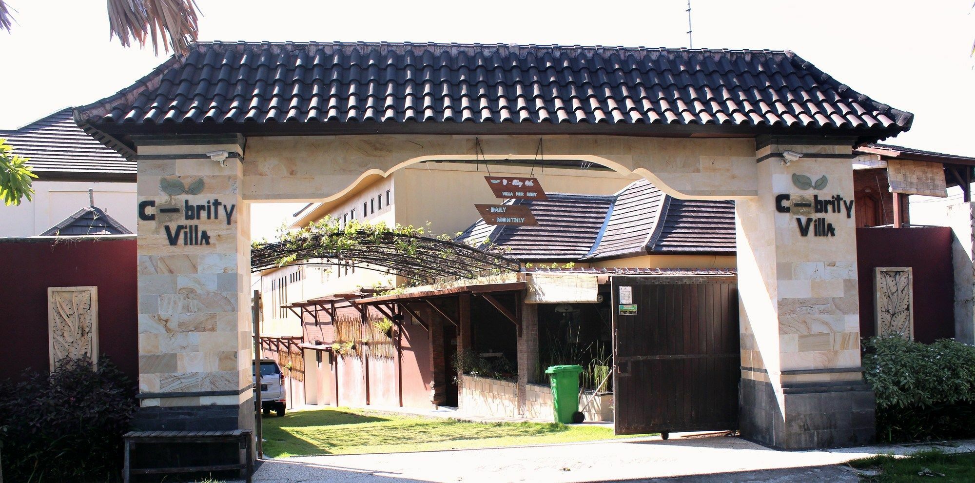 Rick'S Villa クタ エクステリア 写真